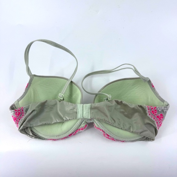 Victoria's Secret Lace Accent Bra in Cream and Pink - Picture 5 of 6